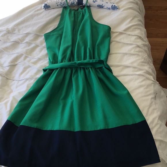 Express Green and navy dress. Size small. - Picture 3 of 5